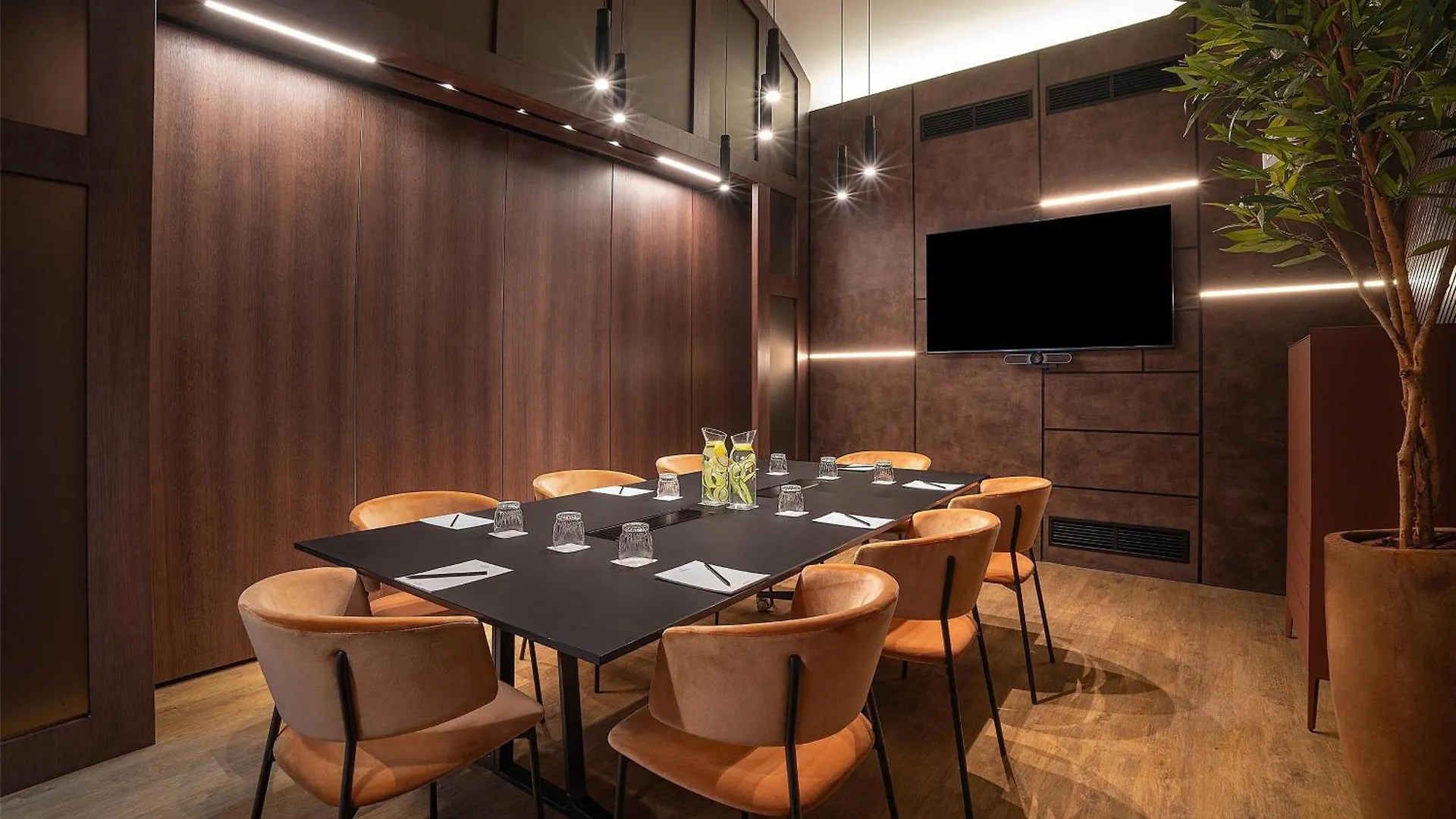Отель Radisson Collection Hotel, Basilica Будапешт